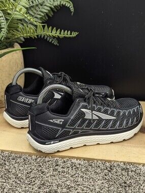 Altra Lightweight Platform Women's Size 7 Speed Road Running Shoes One V3
